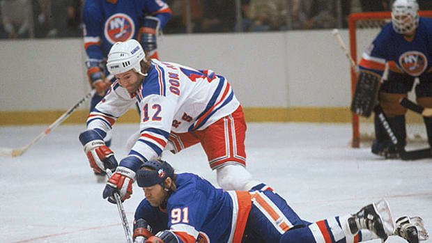 islanders-rangers.jpg